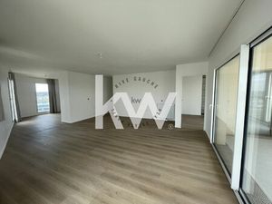 Location : appartement de 4 pièces (98 m²) à BORDEAUX