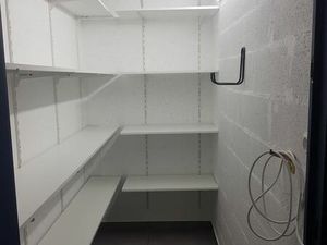 Très belle cave pour stockage Cannes Croix des Gardes Résidence Cannes Grand Parc saine  s