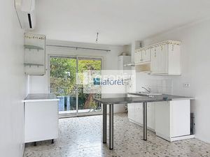 À louer : Appartement spacieux de 4 pièces à Castelsarrasin avec jardin privatif