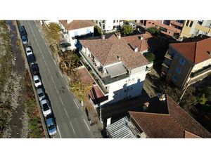 Vente immeuble 343 m² Contes (06390)