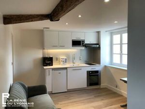 T2 MEUBLE ET EQUIPE DE 35 M² SUR LYON 2