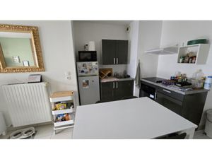 TOURS - T2 loué - Parking + balcon