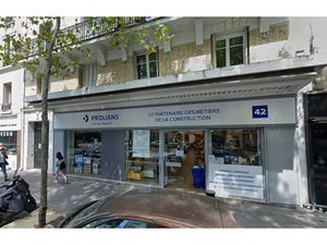 LOCAL A FORT POTENTIEL - BOULOGNE-BILLANCOURT