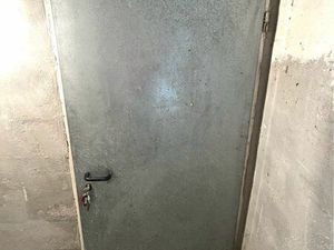 Grande cave sécurisée