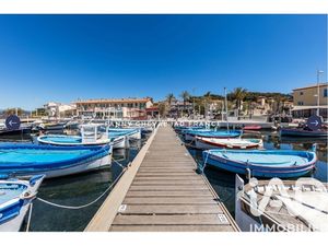 Vente Parking/garage/box 18 m²