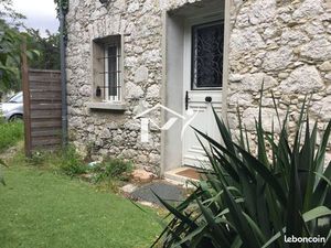 Studio 1 pièce 14 m²