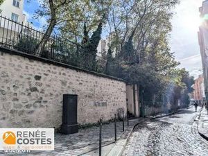 Studio en Viager 5 pièces 199 m²