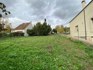 Vente terrain 810 m² à Argenteuil (95100)  475 000 €