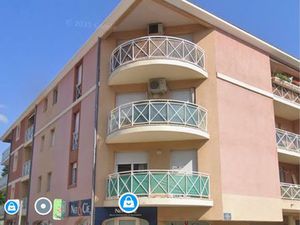 Place de parking sécurisée NYONS