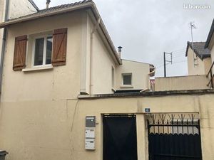 T2 rénové – Centre historique Les Mureaux – Terrasse 15 m²