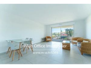 Référence : 5365-ETH. - Appartement - T3 - 66m2 - Terrasse - Parking - Aix-en-Provence - L