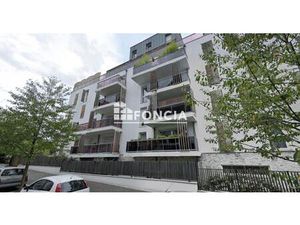 4 pièces 77 m² à Limeil-Brévannes — vendu loué  excellente rentabilité