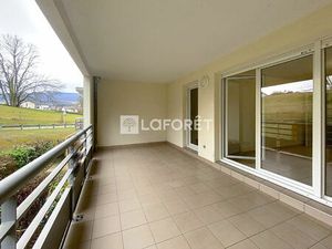 RUMILLY Type 2 avec grande terrasse