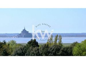 A VENDRE à côté du Mont Saint-Michel  longère de 463 m² sur