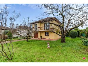 Maison à vendre à Meyzieu dans une impasse avec grand Jardin !