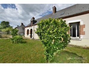 SAINT AIGNAN LE JAILLARD  maison d'environ 85m2- 5 pièces