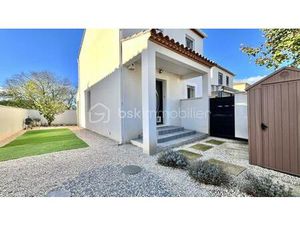 Villa moderne à Milhaud : confort  lumière et potentiel d’extension