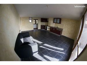 Location appartement la chaud  commune de st honoré à 15 minutes de la mure 71 m2 600 CC