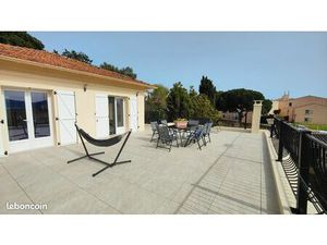 Villa individuelle avec grand terrain 900m² piscinable avec t2 au 1er + studio independant