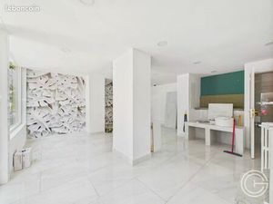 Local commercial 112 m² Nice