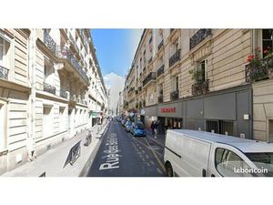 Local commercial 56 m² PARIS