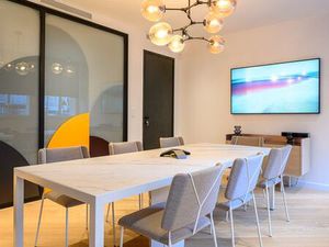 Deux tres beaux bureaux neufs disponibles paris 17