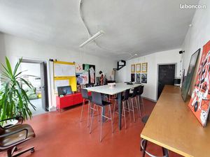 Bureaux 245 m²