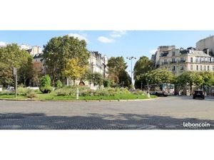 Local commercial 130 m² PARIS