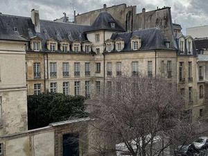 Bureaux 19 m² Paris 3ème