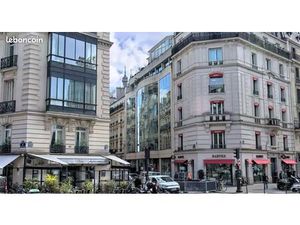 Local commercial 173 m² PARIS