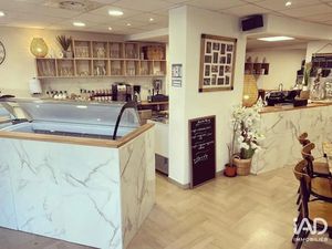 Vente locaux professionnels 137 m² à Cagnes-sur-Mer (06800)  269 500 €