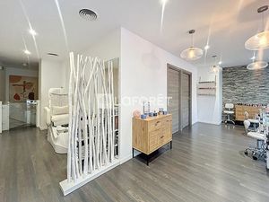 Vente locaux professionnels 52 m² à Croissy-sur-Seine (78290)  74 700 €