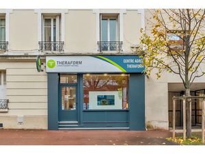 Vente locaux professionnels 60 m² à Issy-les-Moulineaux (92130)  14 900 €