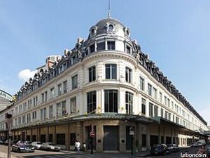 Local commercial 95 m² PARIS
