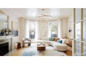 Local 145 m² Paris 9ème