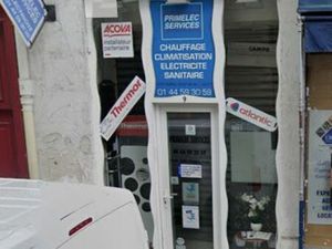 Vente de murs commerciaux de 56 M² au 9 rue de Turenne à Paris