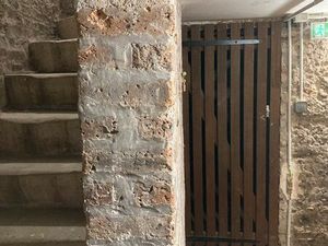 Cave à louer au pied métro Charonne (Paris 11)