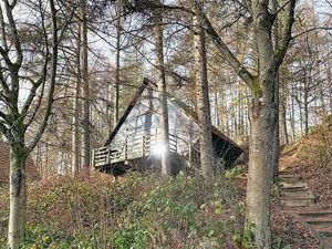 Chalet meublé 49 m²  parc privé avec piscine et restaurant.