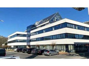 Bureau à louer dans le Sluispark le long de la R4 à Merelbe