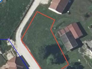 Terrain constructible viabilisé à vendre