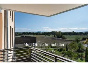 Référence : 5365-Eth. - Appartement - T3 - 66m2 - Terrasse - Parking - Aix-en-Provence -..