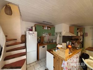 Vente immeuble 140 m² à Nissan-lez-Enserune (34440)  189 000 €