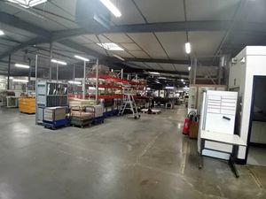 Vente locaux professionnels 2700 m² à Chalon-sur-saone (71100)  1 420 000 €