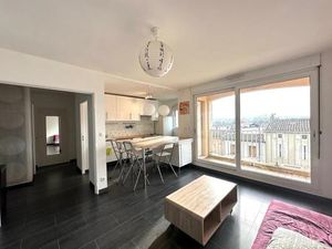 Joli appartement T2 Vue Grand Bassin et Pyrénées