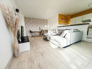 T3 MEUBLÉ 57m² + BALCON + PARKING - CERGY LE HAUT