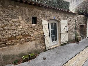 APPARTEMENT T2 (50.1M2) - CENTRE VILLAGE - 13650 MEYRARGUES