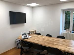 A VENDRE - LOCAL COMMERCIAL - NANTES