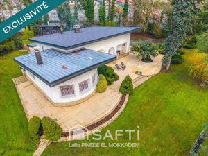 Un bien rare  authentique et plien de caractère