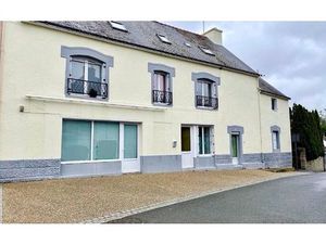 Immeuble Plouray 191.85 m² T-6 à vendre  273 000 €