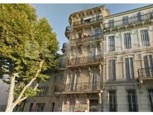 Superbe T3 rénové et climatisé secteur Notre-Dame-du-Mont - calme absolu au dernier étage 